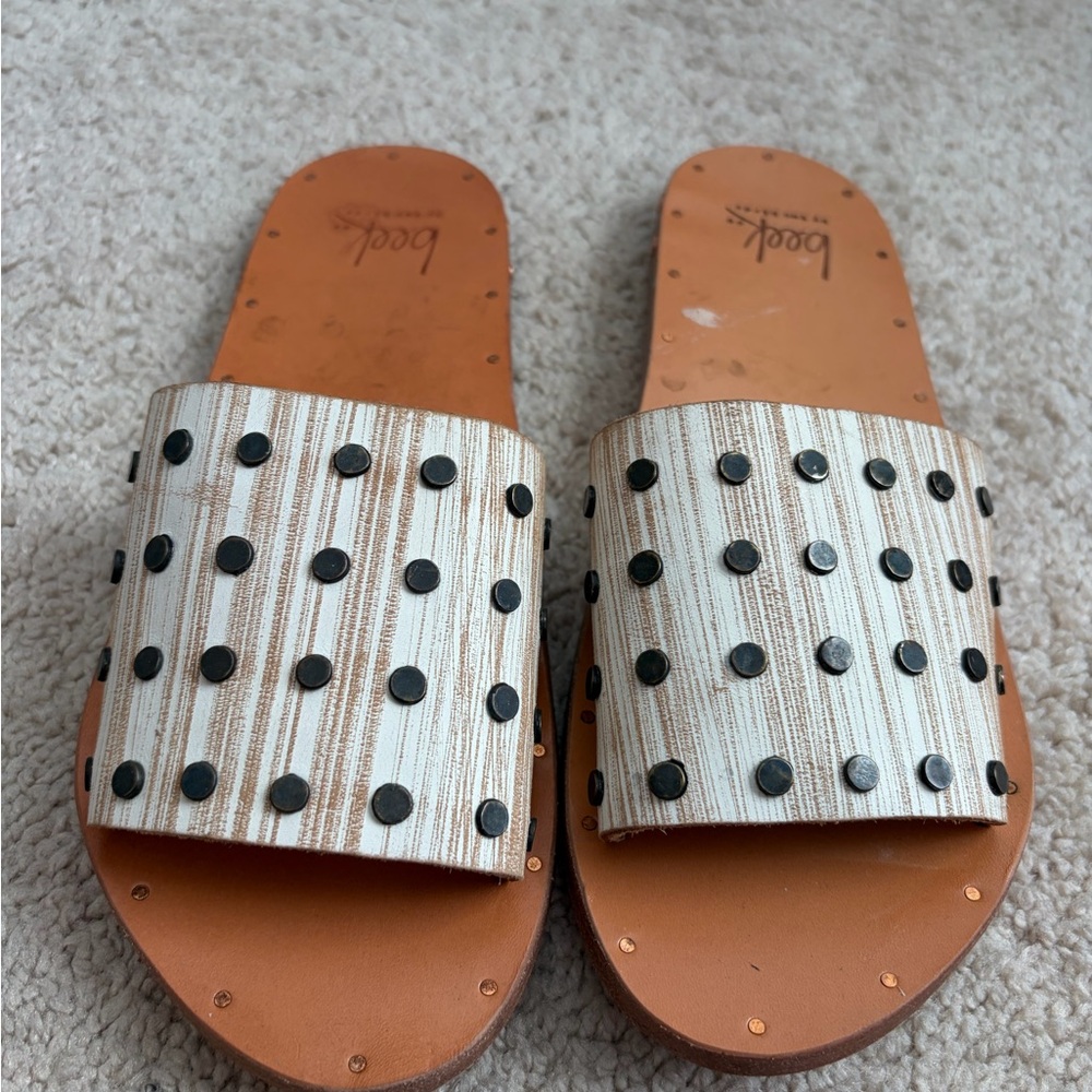 Beek Lovebird Stud Leather Sandals Slides Cream‎ Women's Size 6